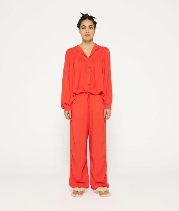 10DAYS Flowy Pleated Blouse